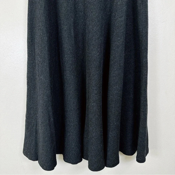 Holt Renfrew Anne Klein Vintage Wool Midi Pull On Skirt - Picture 5 of 12